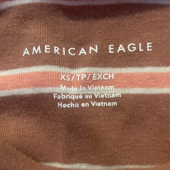 Women’s short sleeve crew neck Tee - Picture 2 of 3